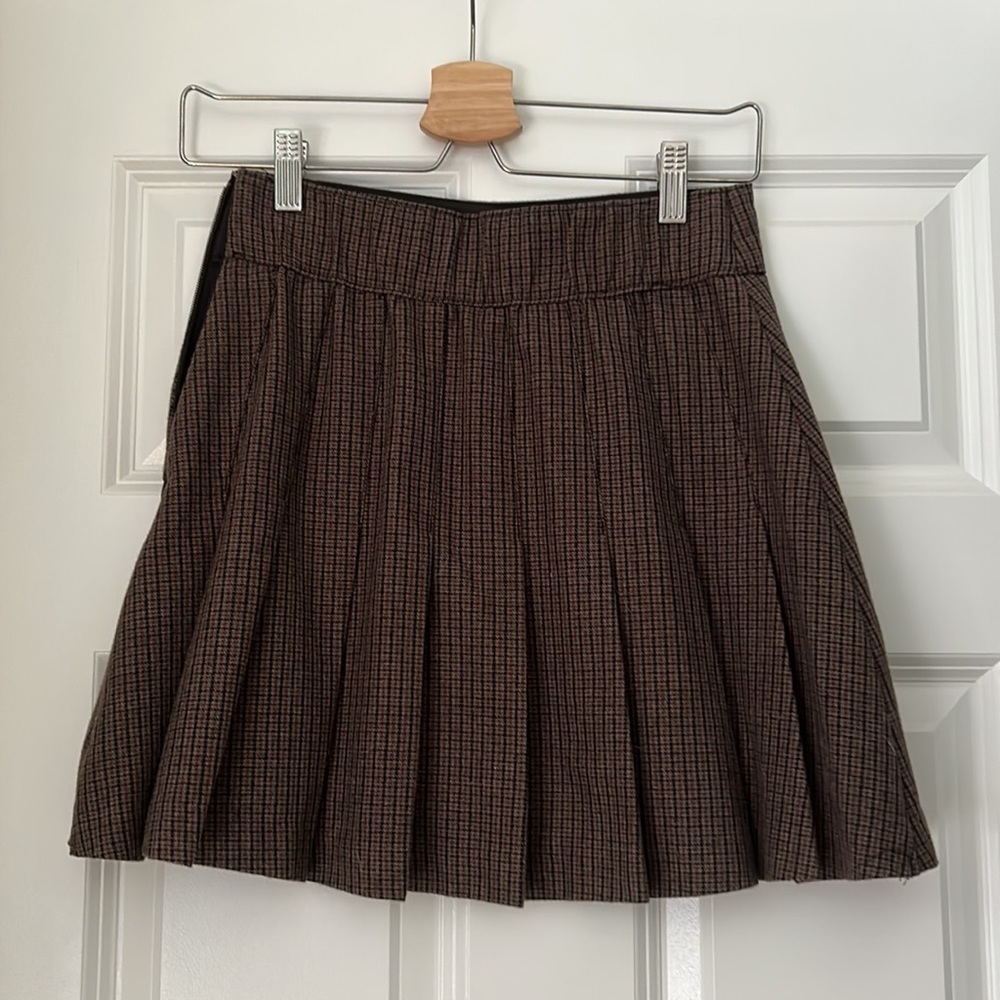 Abercrombie and Fitch pleated skirt XS